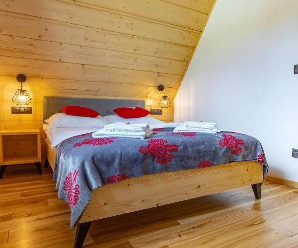 シャレー Szymaszkowa *